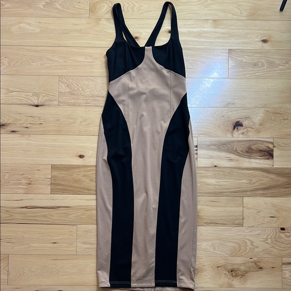 Anthropologie Dresses & Skirts - Anthropologie Chic Black and Tan Bodycon Stretchy Maxi Dress | Size Small